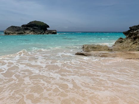 Celebrate Caribbean Seclusion at The Loren at Pink Beach, Bermuda
